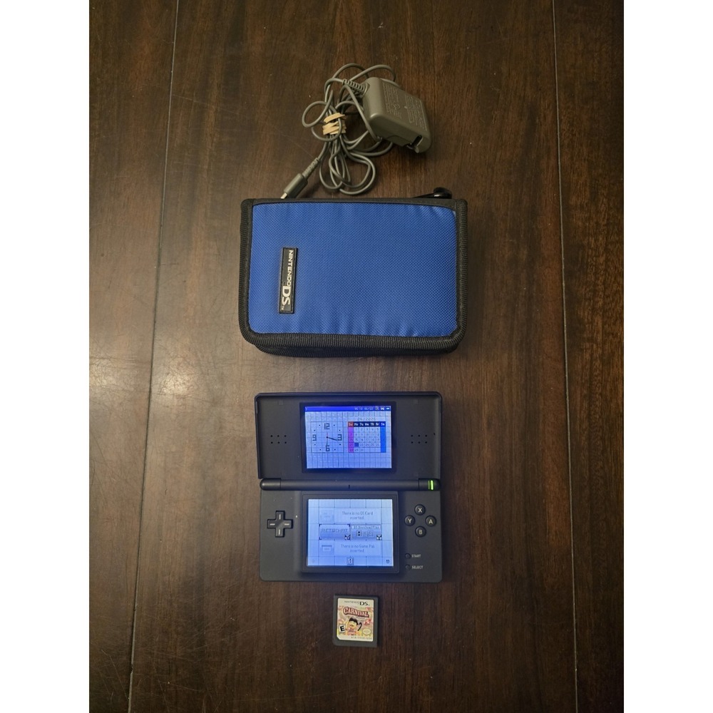 Nintendo DS Lite Blue Carry Pack Charger + Game Bundle